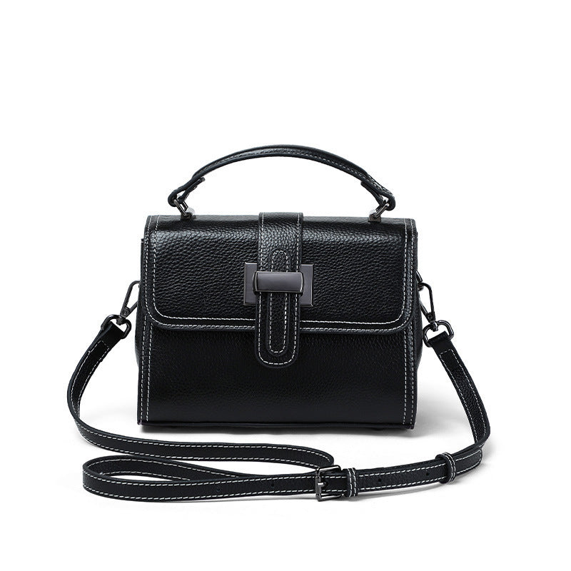 Bolsa Transversal Feminina em Couro – Elegância Versátil e Design Atemporal