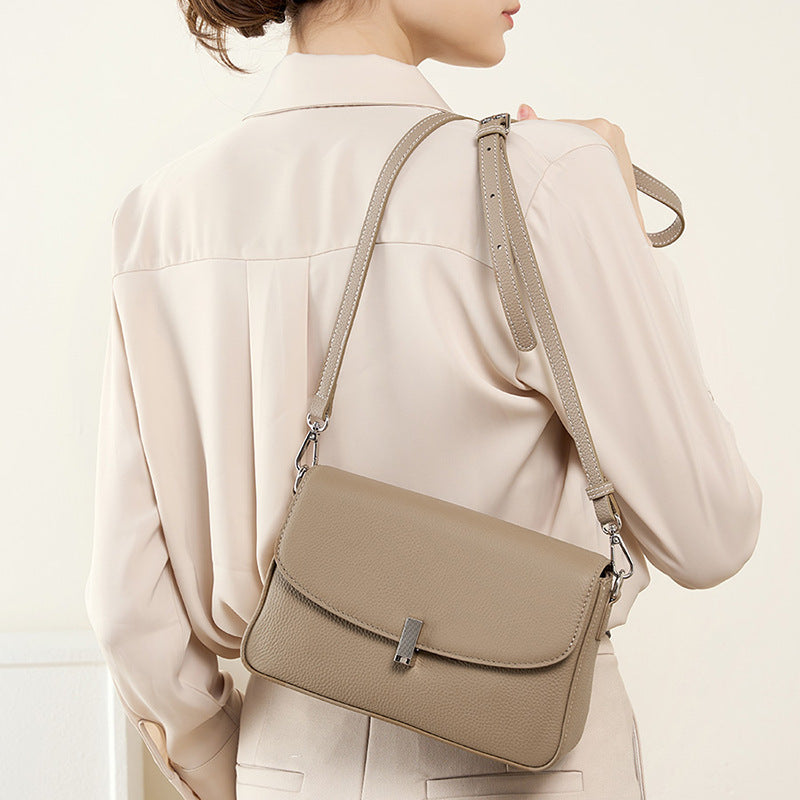 Bolsa Transversal Feminina em Couro – Grande Capacidade & Design Sofisticado