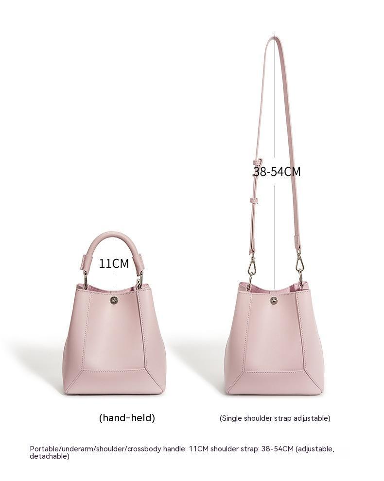 Bolsa Bucket em Couro Genuíno com Design Contemporâneo