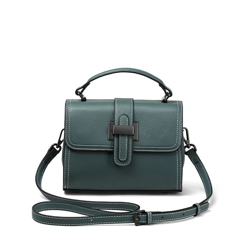 Bolsa Transversal Feminina em Couro – Elegância Versátil e Design Atemporal
