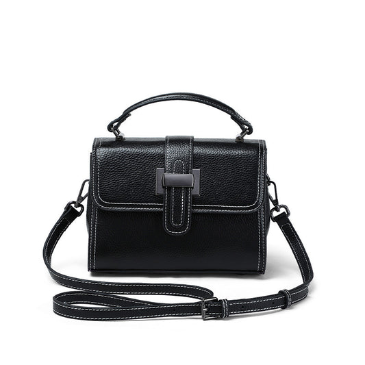 Bolsa Transversal Feminina em Couro – Elegância Versátil e Design Atemporal