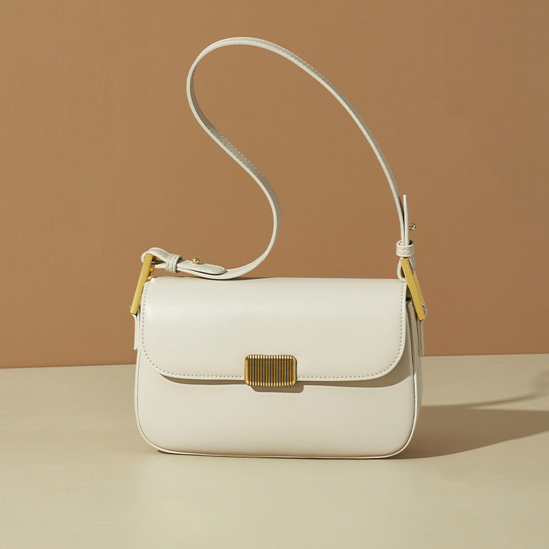 Bolsa Transversal Feminina em Couro com Alça de Ombro