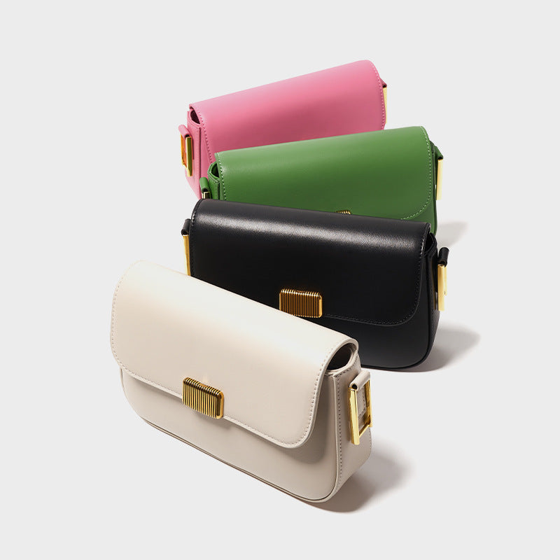 Bolsa Transversal Feminina em Couro com Alça de Ombro