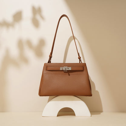 Bolsa Feminina em Couro com Fecho Vintage – Design Underarm & Crossbody
