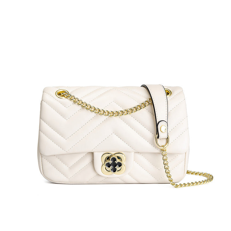 Bolsa Tiracolo de Corrente em Couro com Matelassê Losango